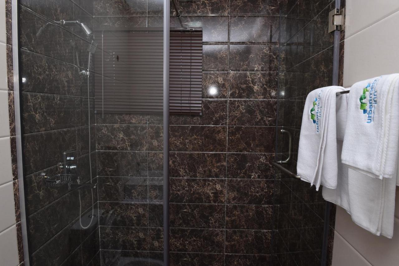 Urban Metro Inn لاغوس المظهر الخارجي الصورة
